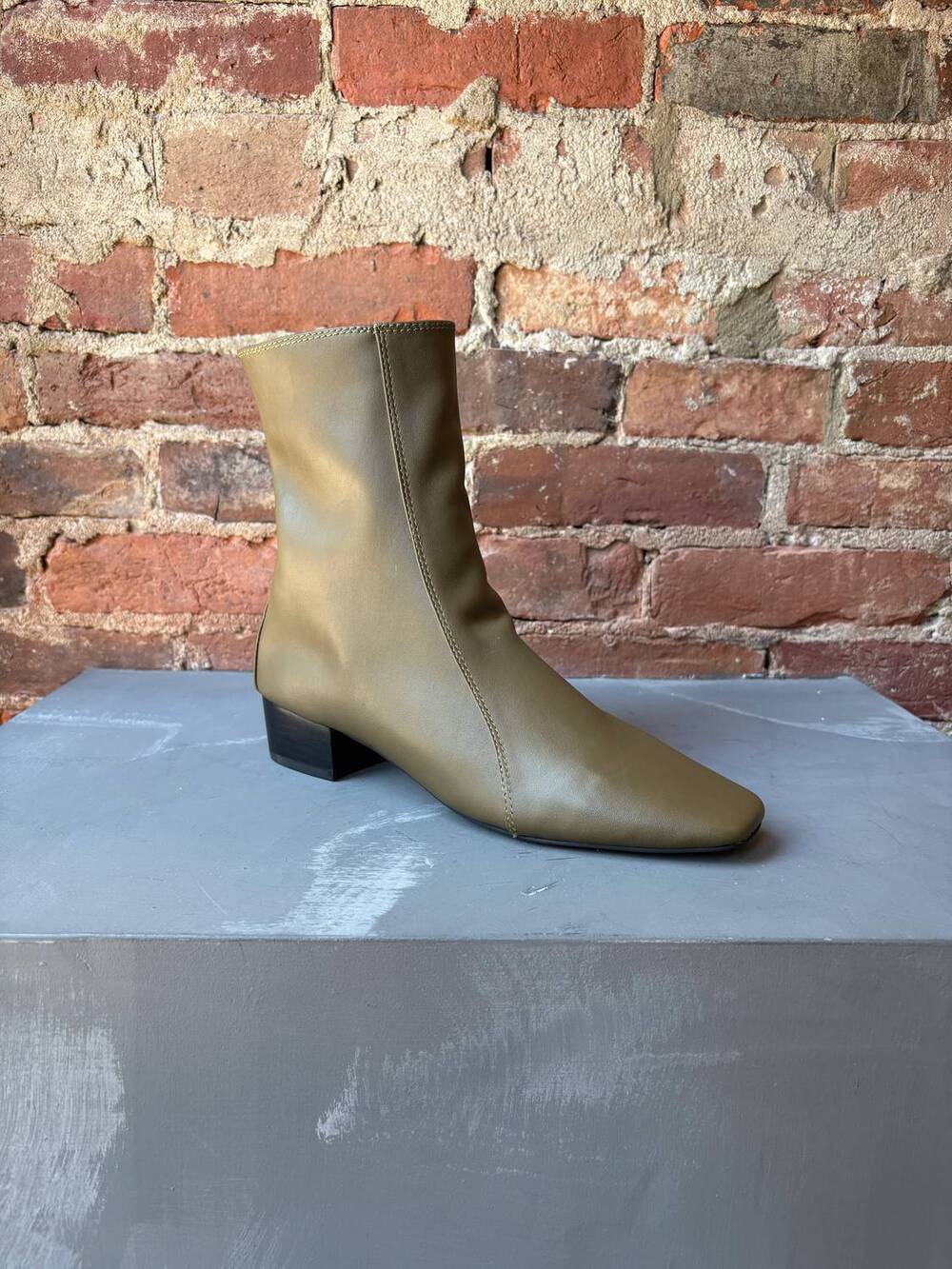 NEW INTENTIONALLY BLANK women's leather combo boots in khaki